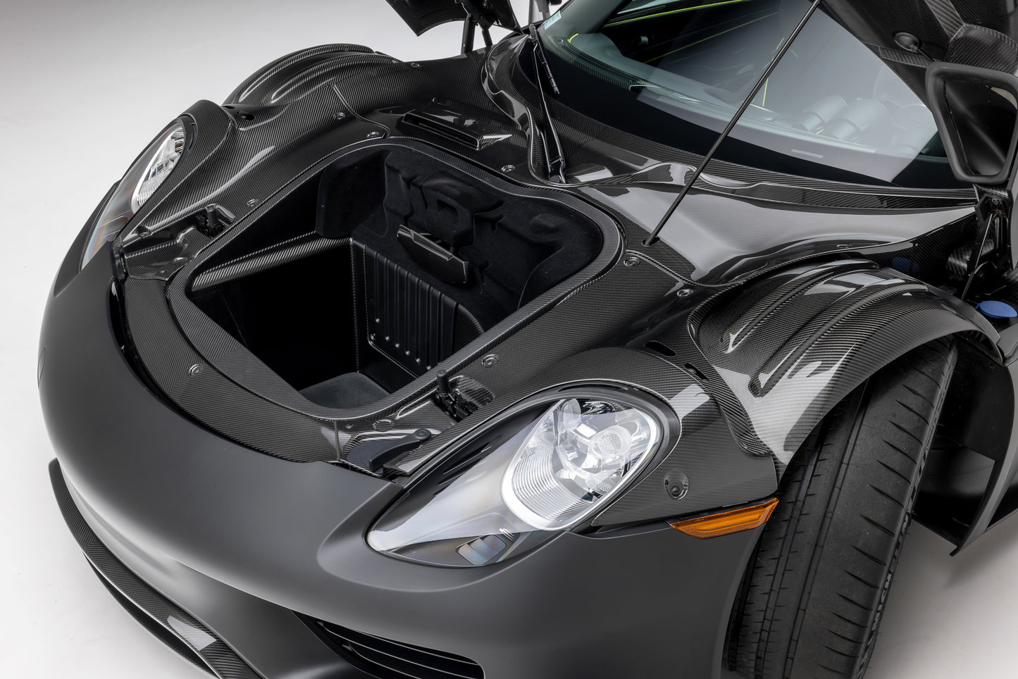 2015 Porsche 918 Spyder