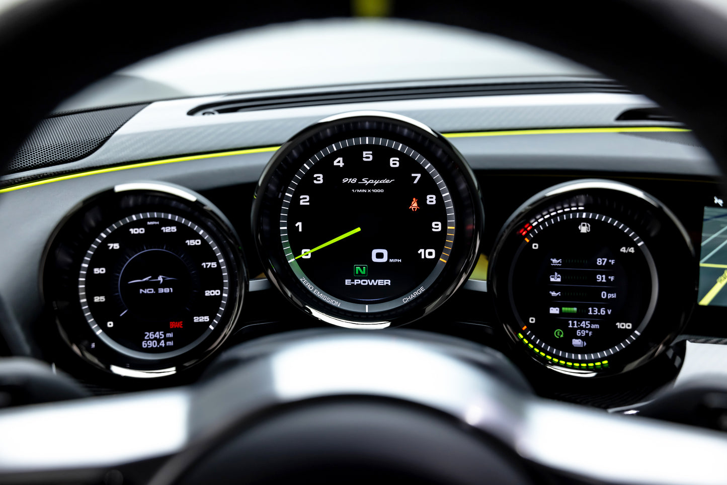2015 Porsche 918 Spyder