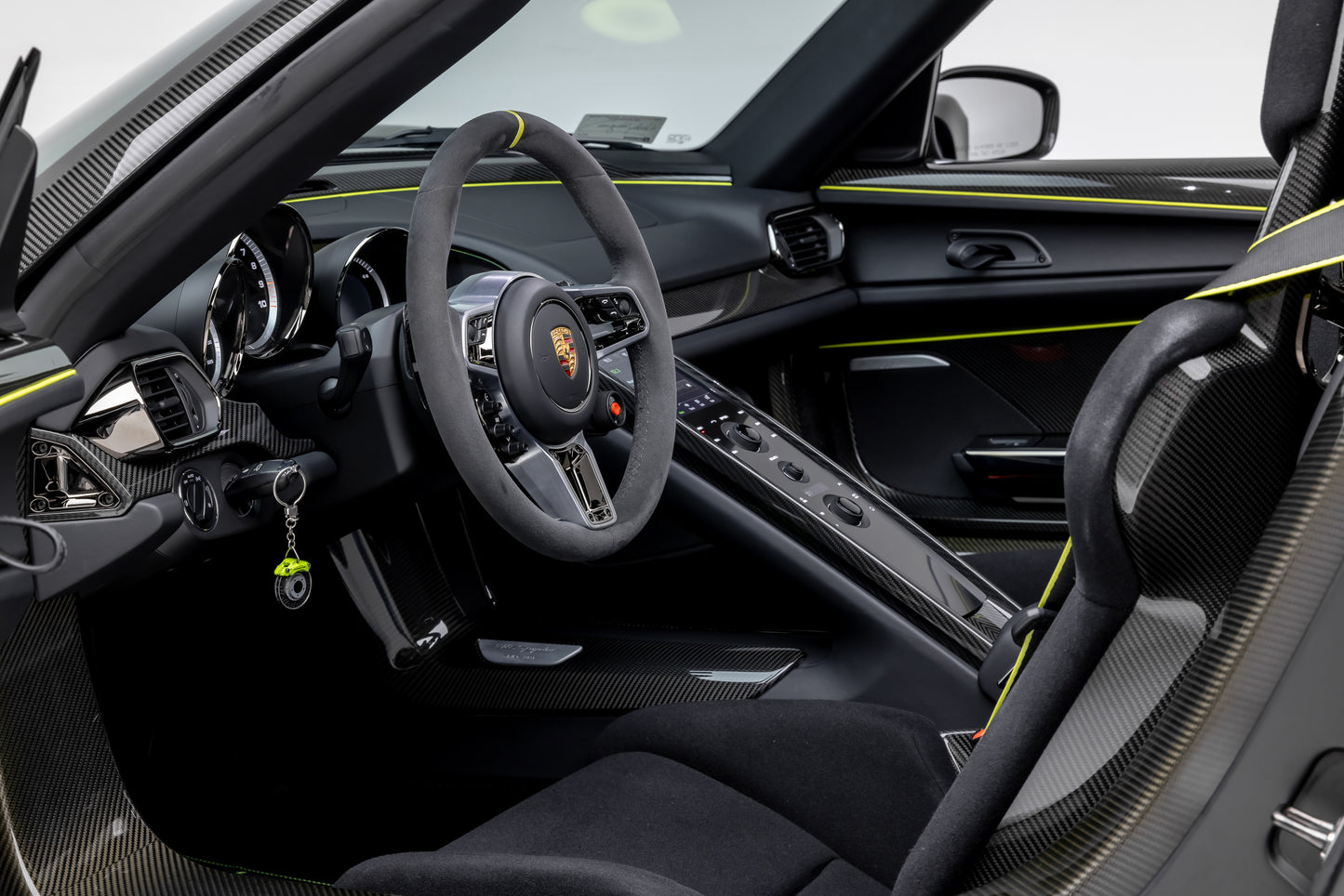 2015 Porsche 918 Spyder