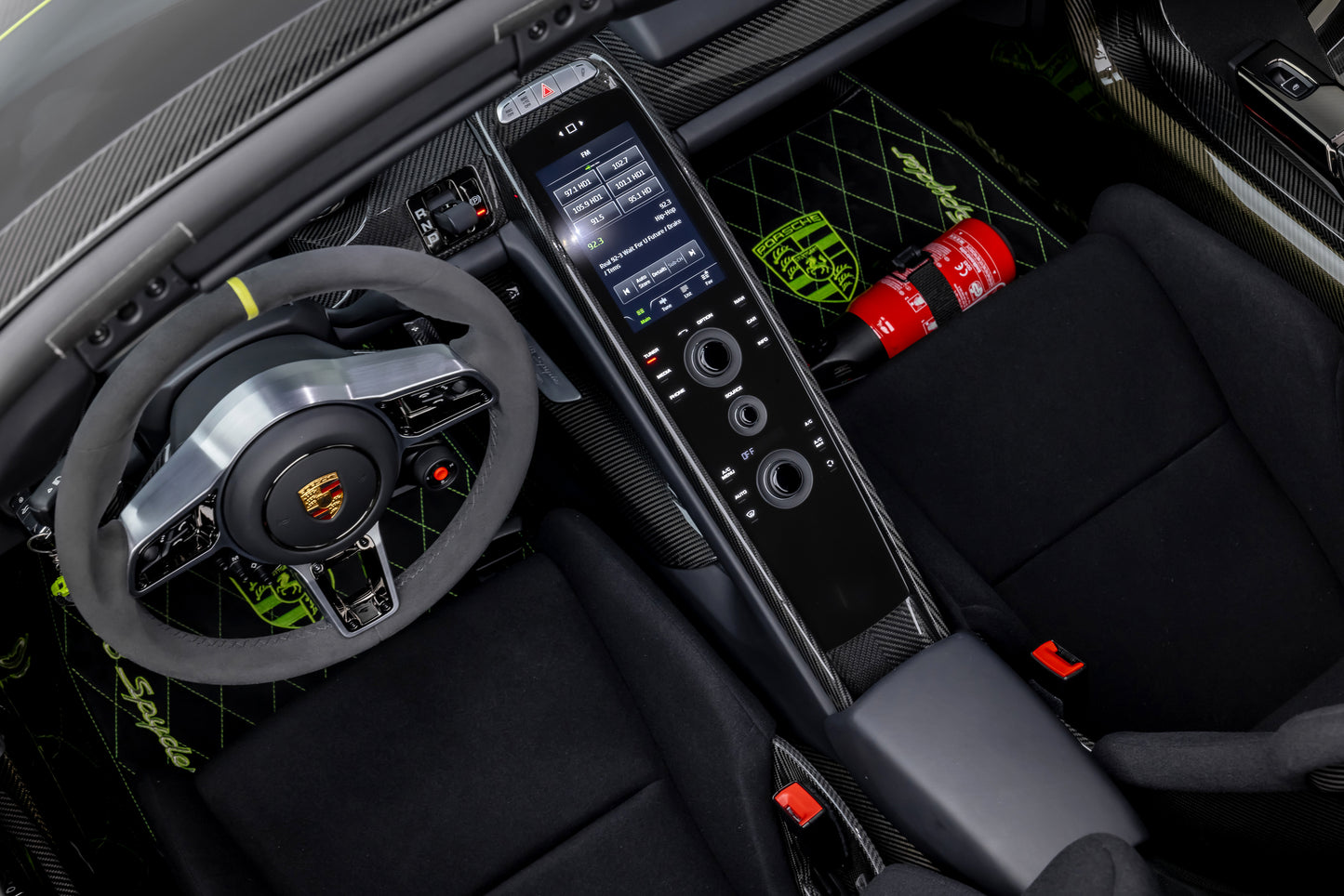 2015 Porsche 918 Spyder