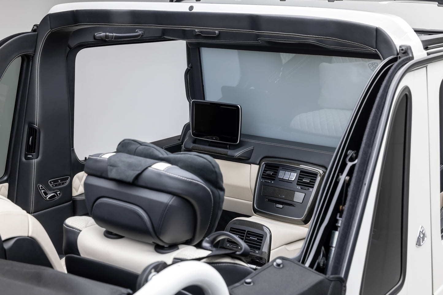 2018 Maybach G65 Landaulet