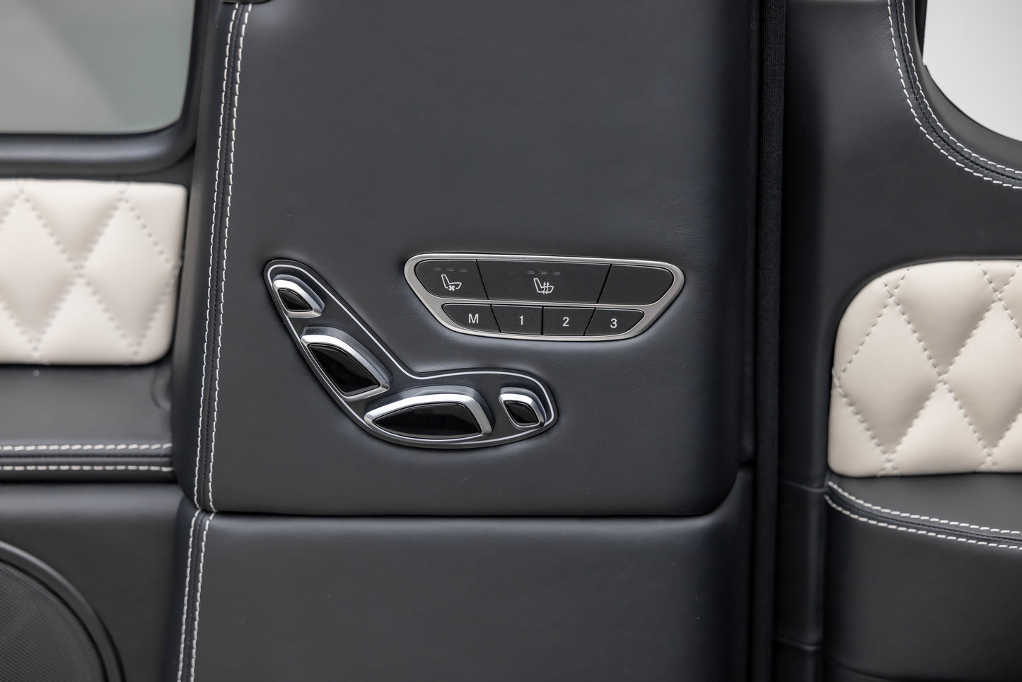 2018 Maybach G65 Landaulet
