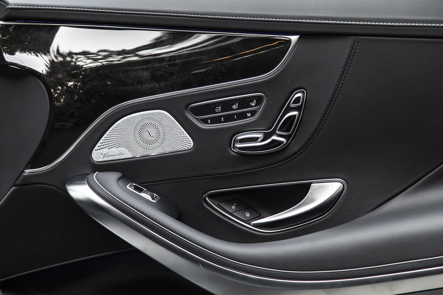 2019 Mercedes S560 4Matic Coupe