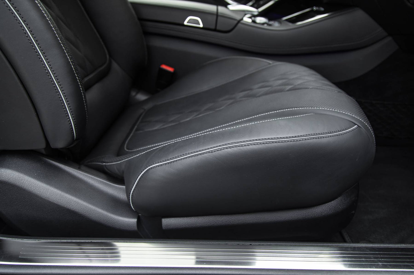 2019 Mercedes S560 4Matic Coupe