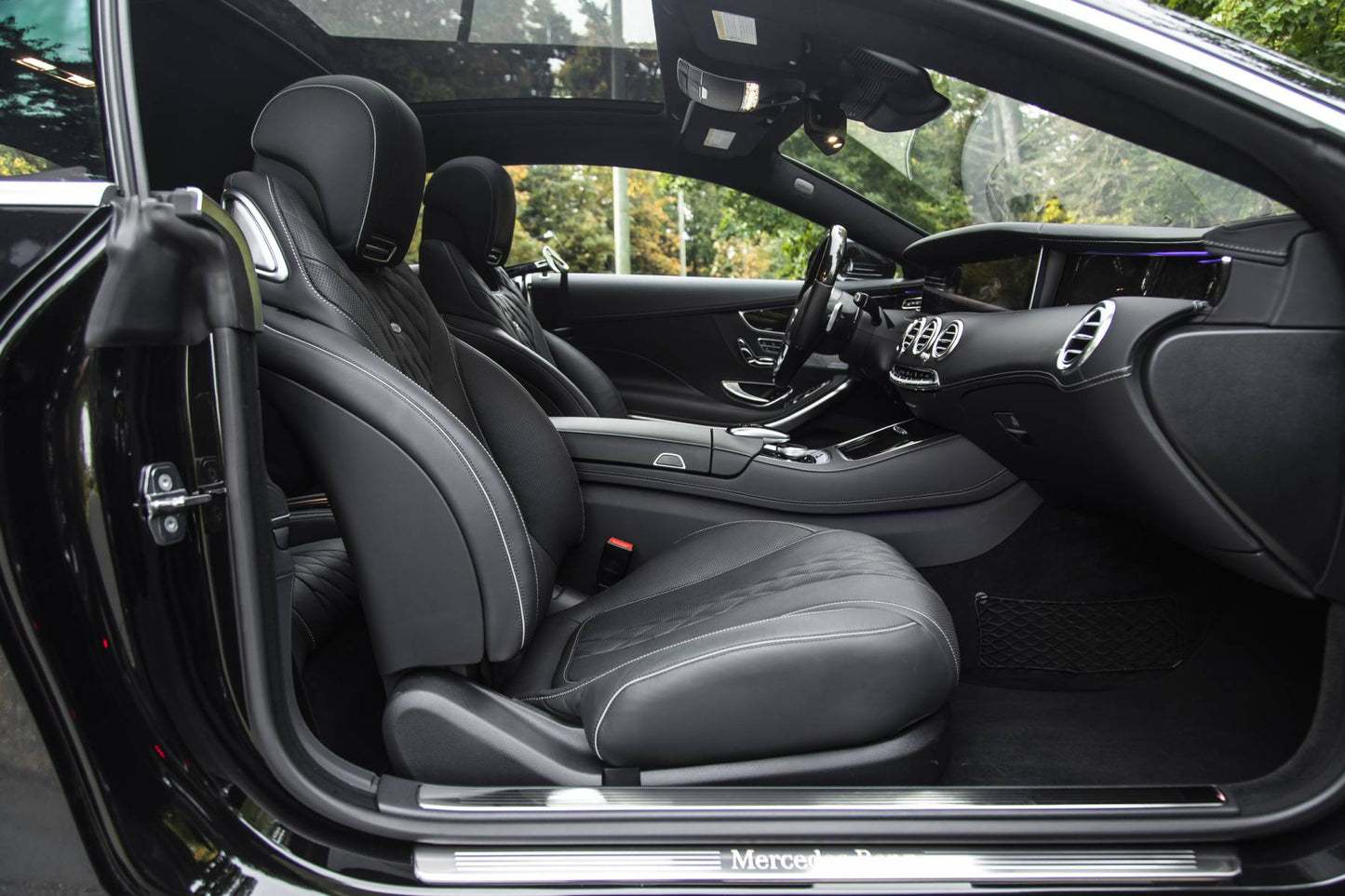 2019 Mercedes S560 4Matic Coupe