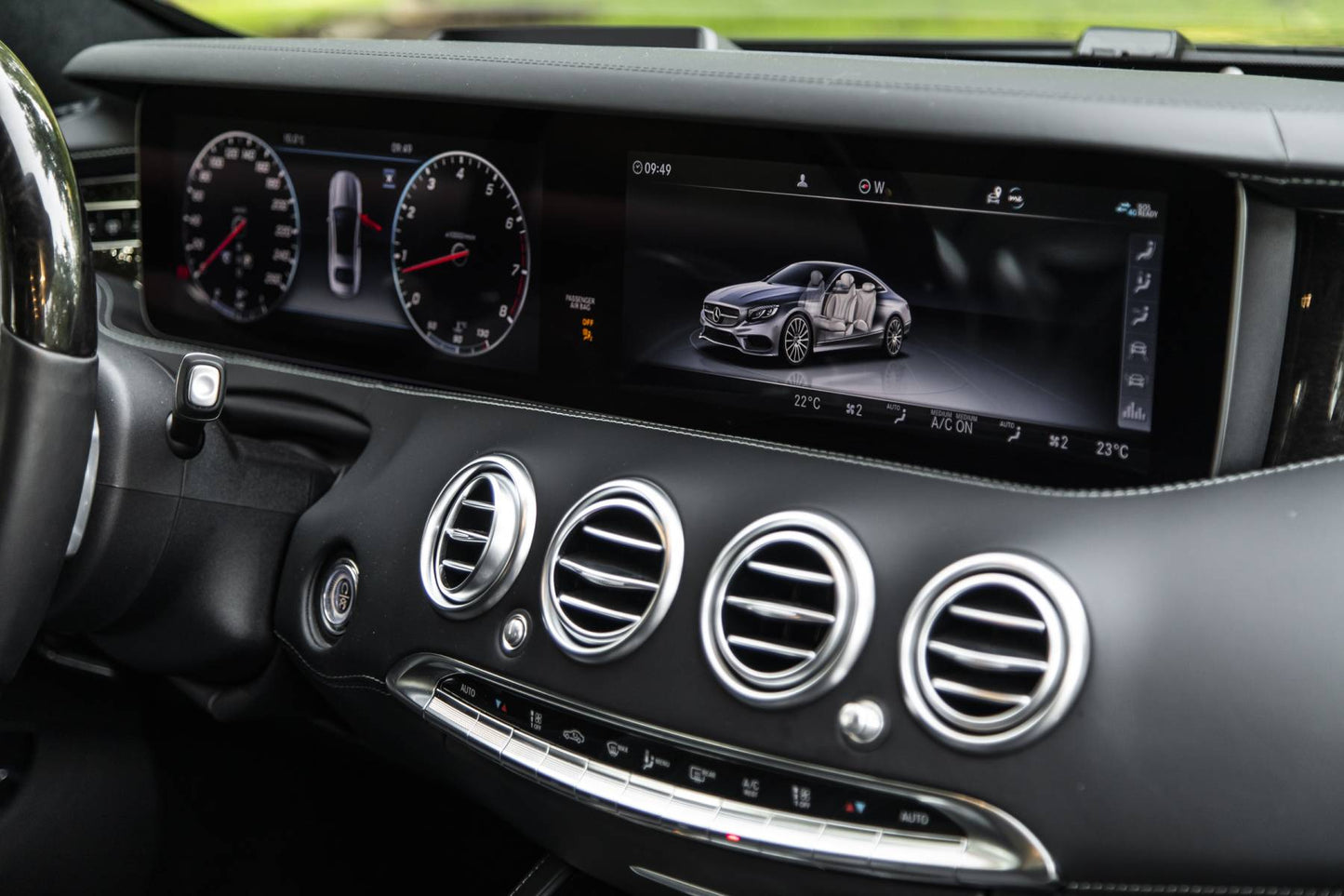 2019 Mercedes S560 4Matic Coupe