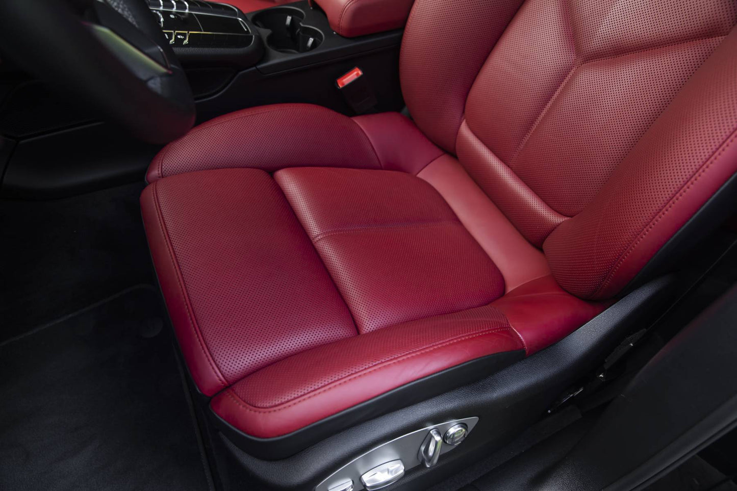 2017 Porsche Macan S