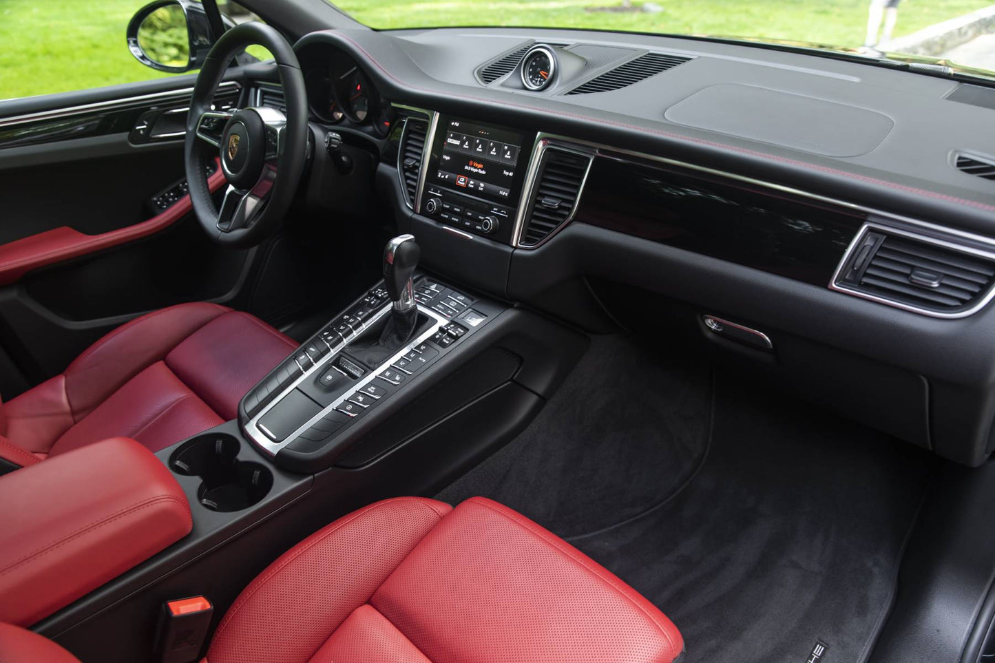 2017 Porsche Macan S