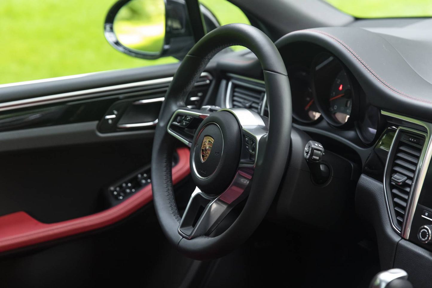 2017 Porsche Macan S