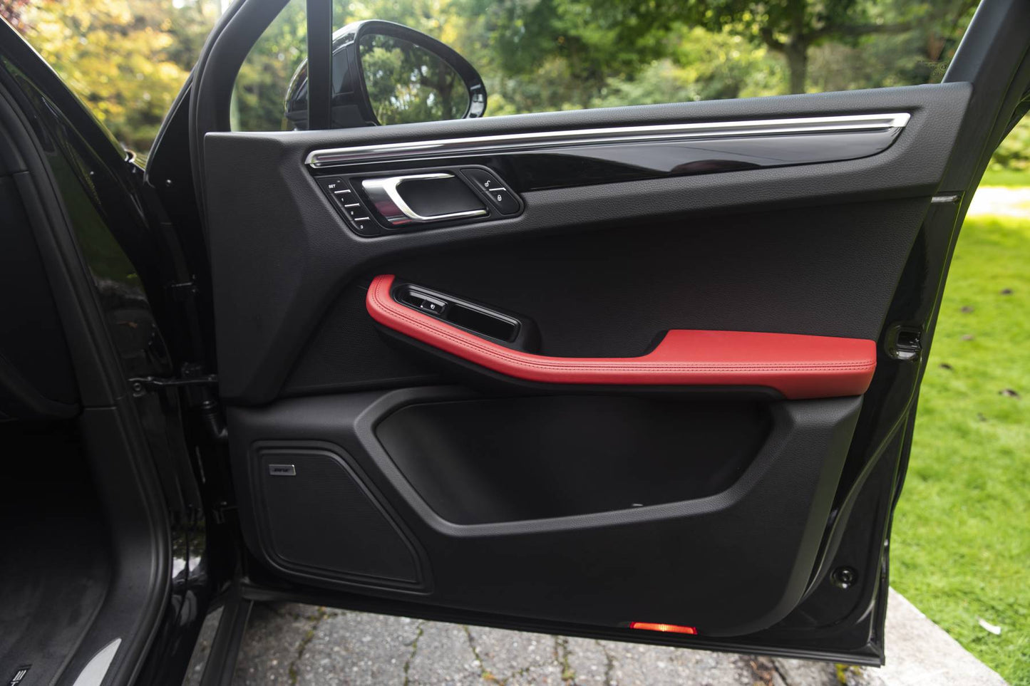 2017 Porsche Macan S