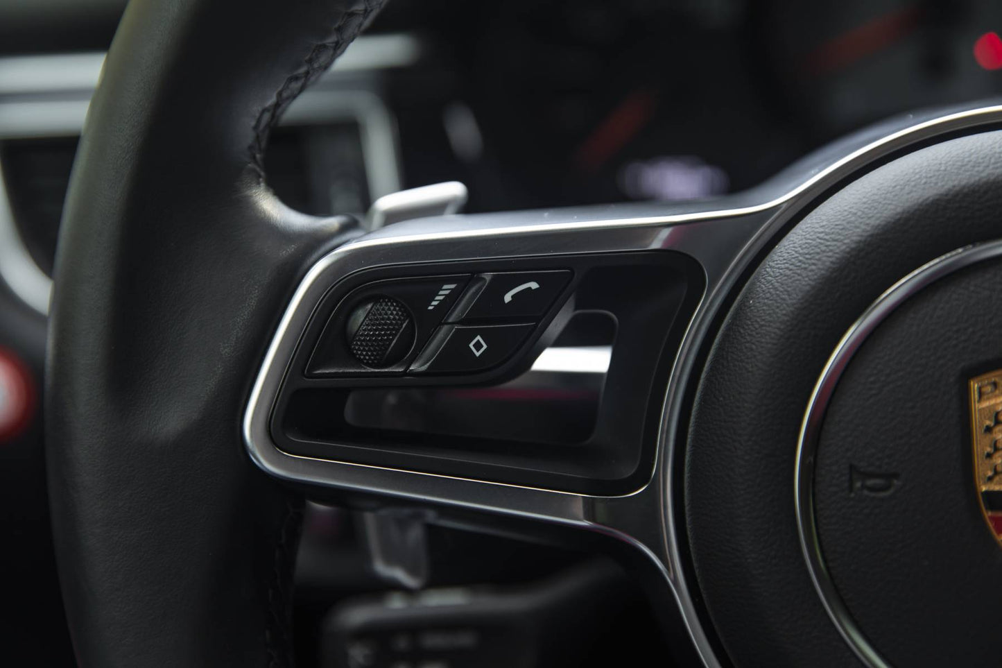 2017 Porsche Macan S