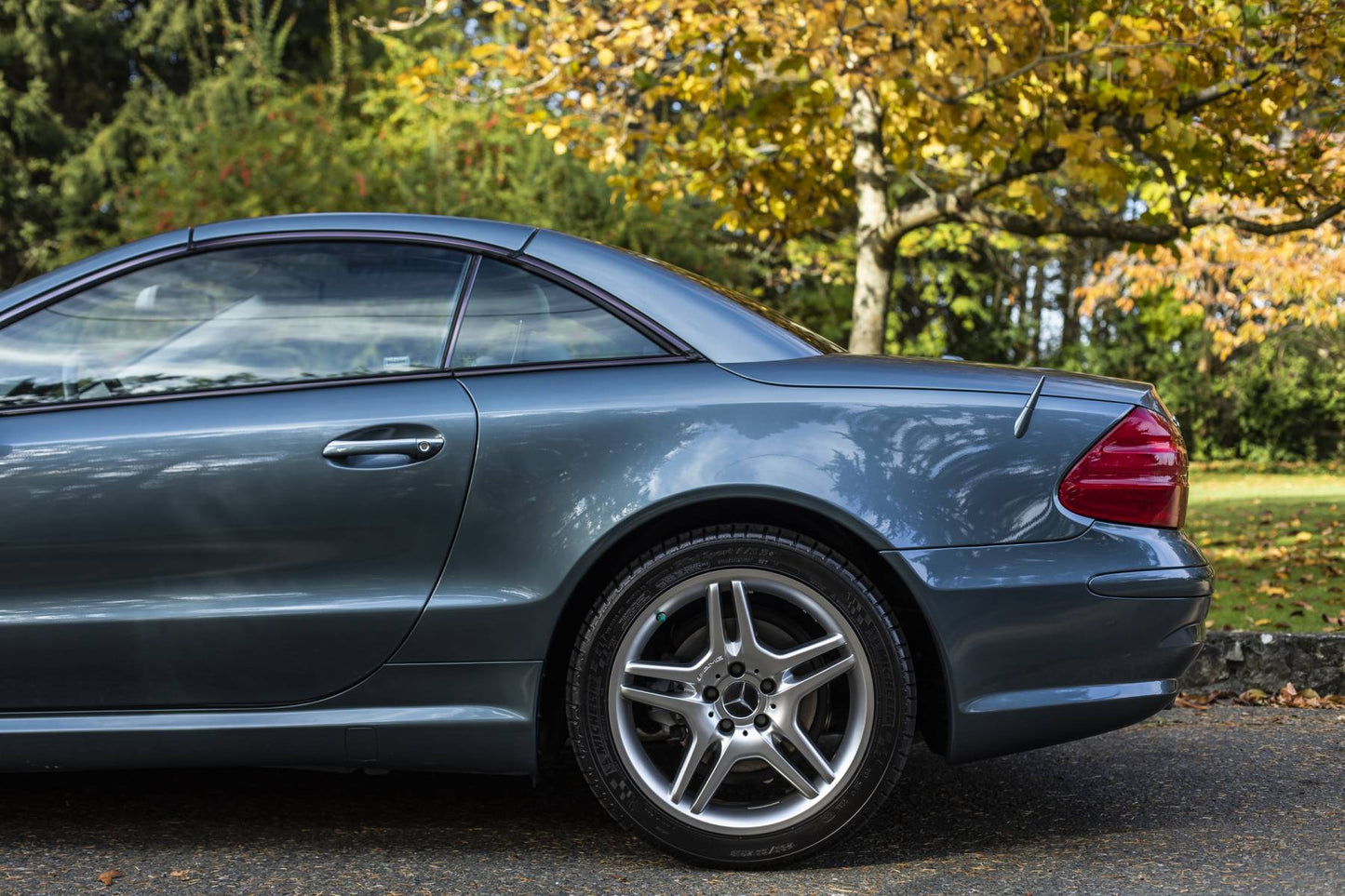 2006 Mercedes SL500
