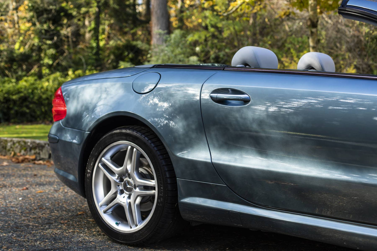 2006 Mercedes SL500