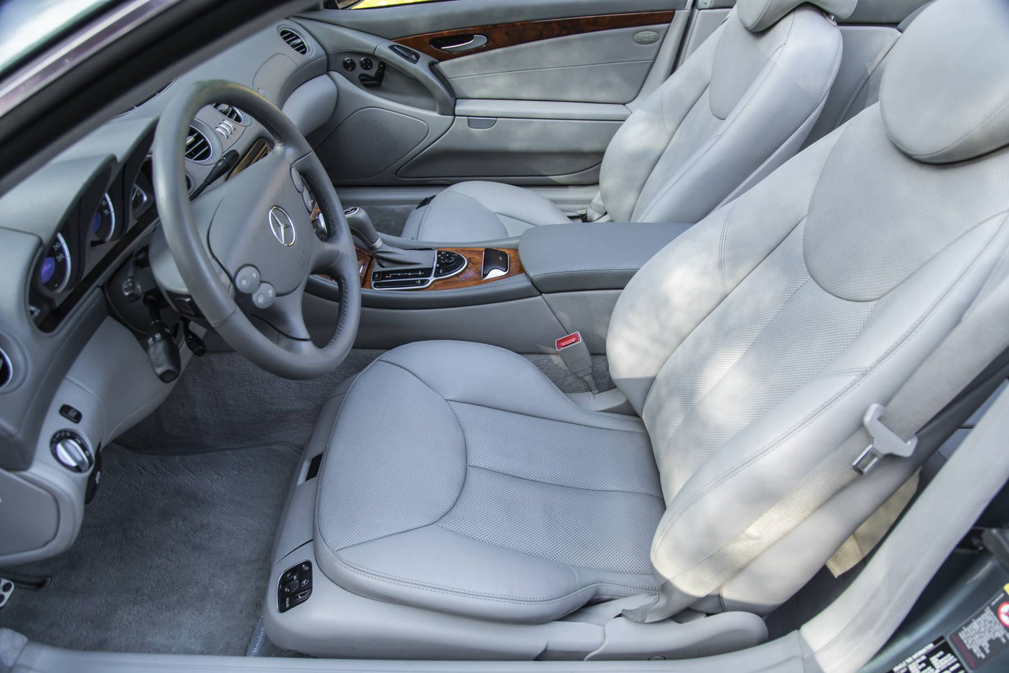 2006 Mercedes SL500