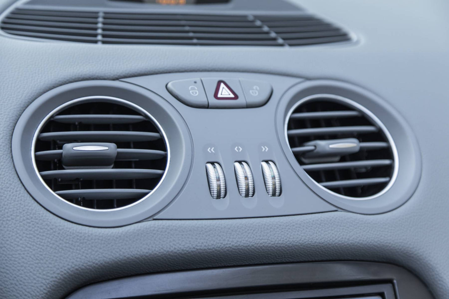 2006 Mercedes SL500