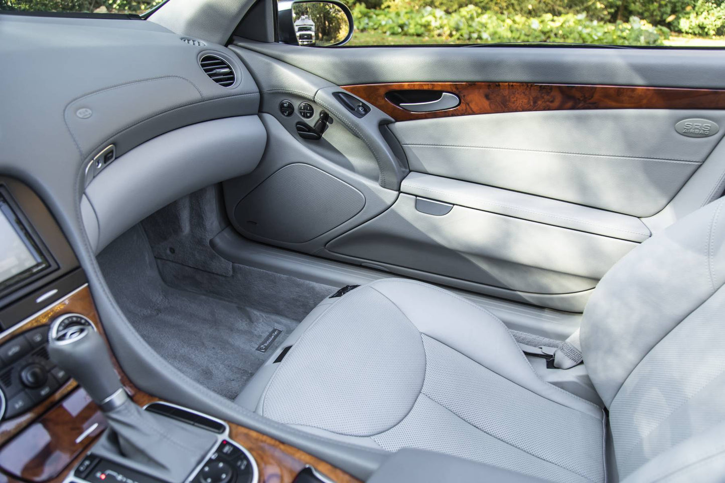 2006 Mercedes SL500