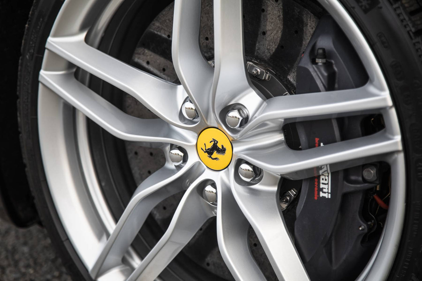 2014 Ferrari FF V12