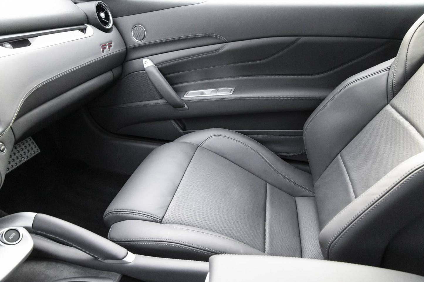 2014 Ferrari FF V12