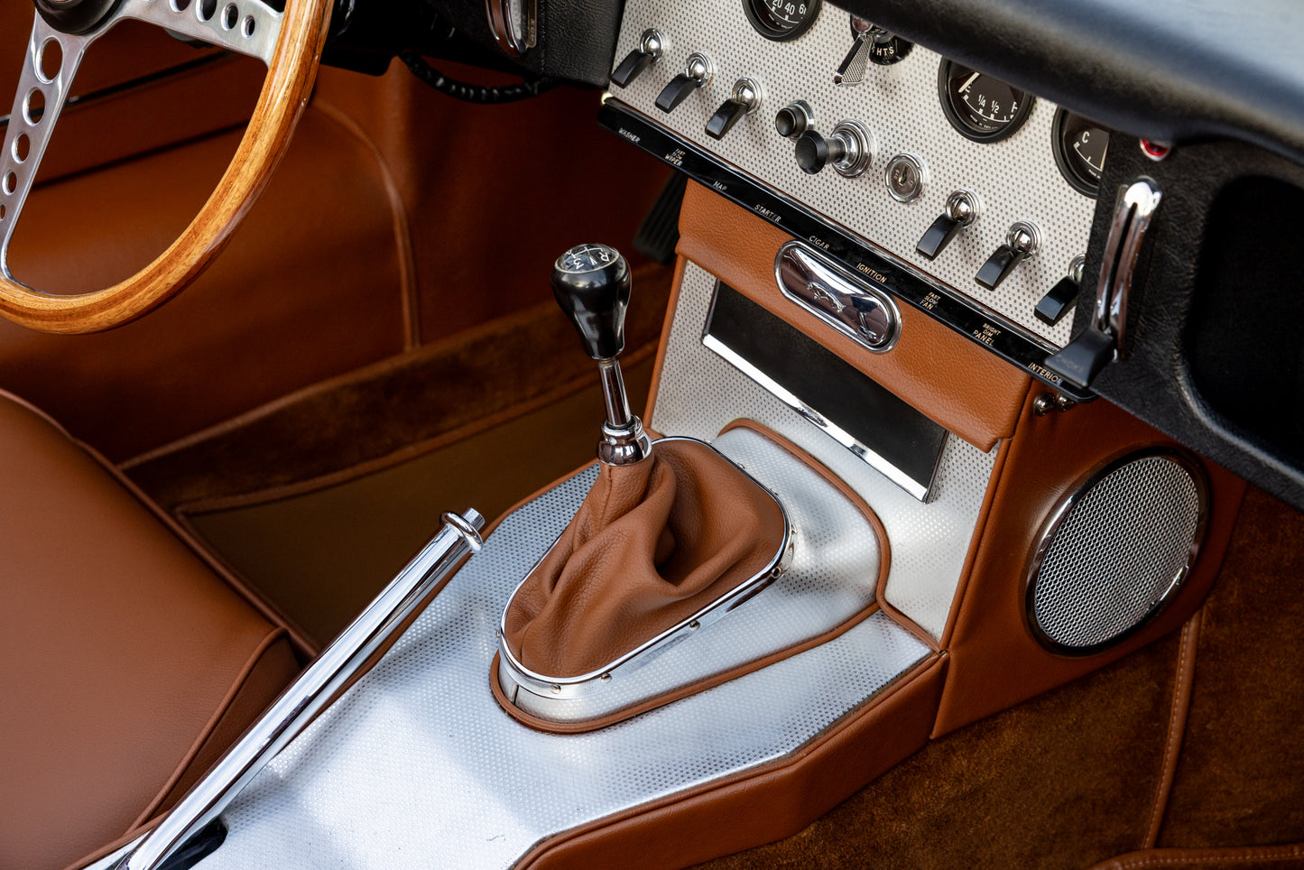 1962 Jaguar XKE Series 1 Roadster 5-Speed