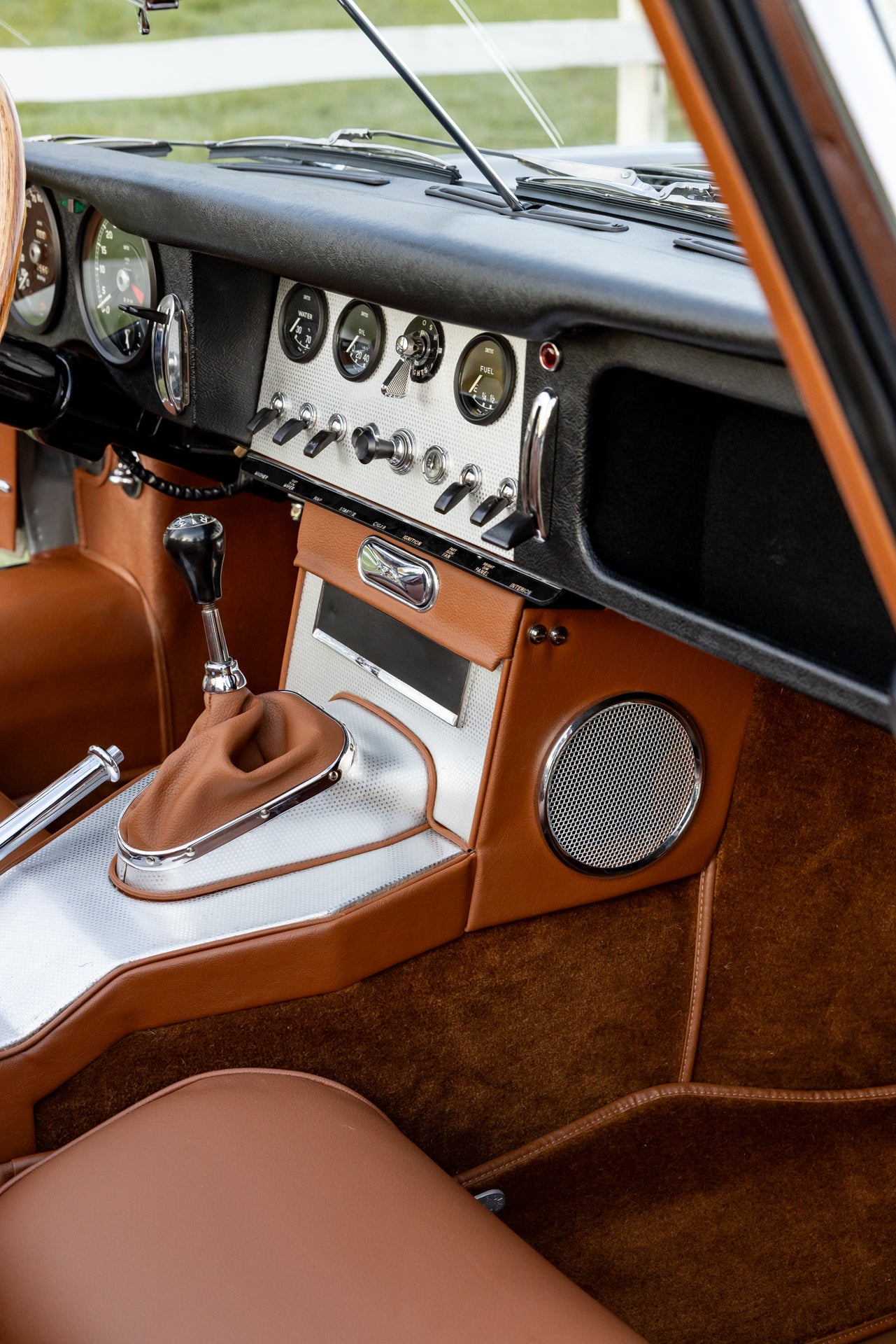 1962 Jaguar XKE Series 1 Roadster 5-Speed