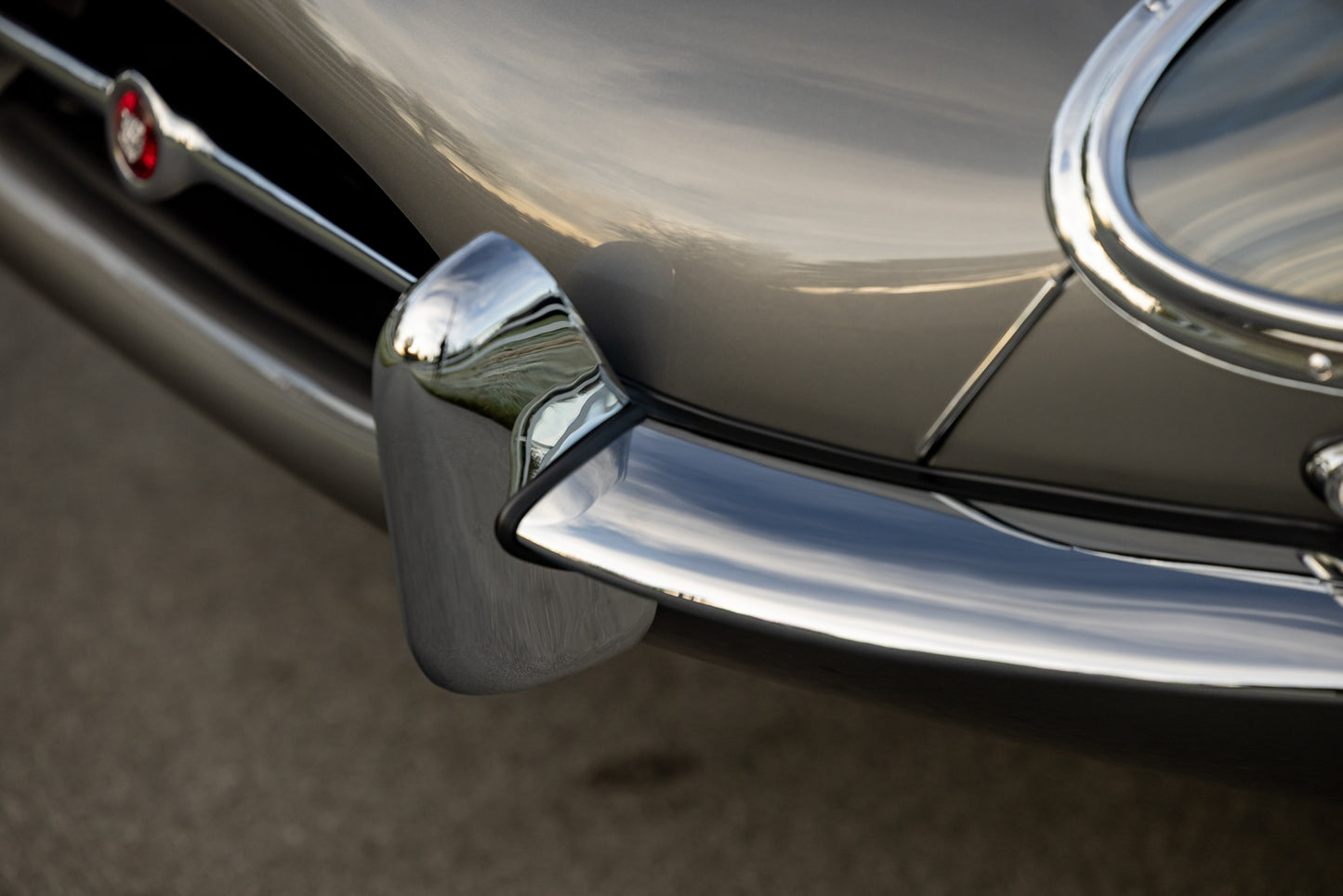 1962 Jaguar XKE Series 1 Roadster 5-Speed
