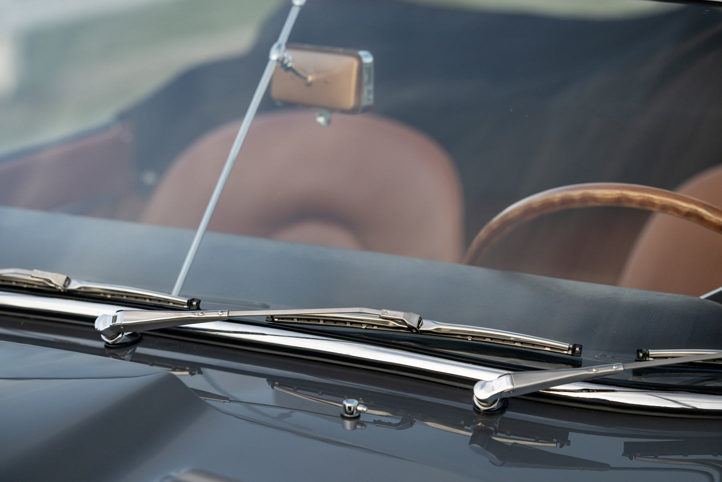 1962 Jaguar XKE Series 1 Roadster 5-Speed