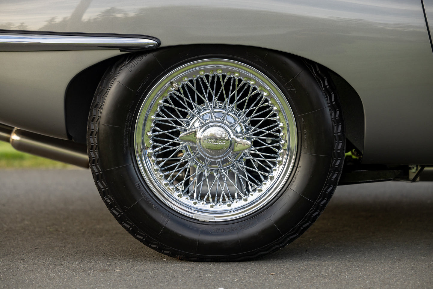 1962 Jaguar XKE Series 1 Roadster 5-Speed