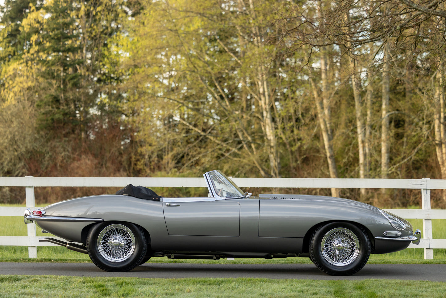 1962 Jaguar XKE Series 1 Roadster 5-Speed