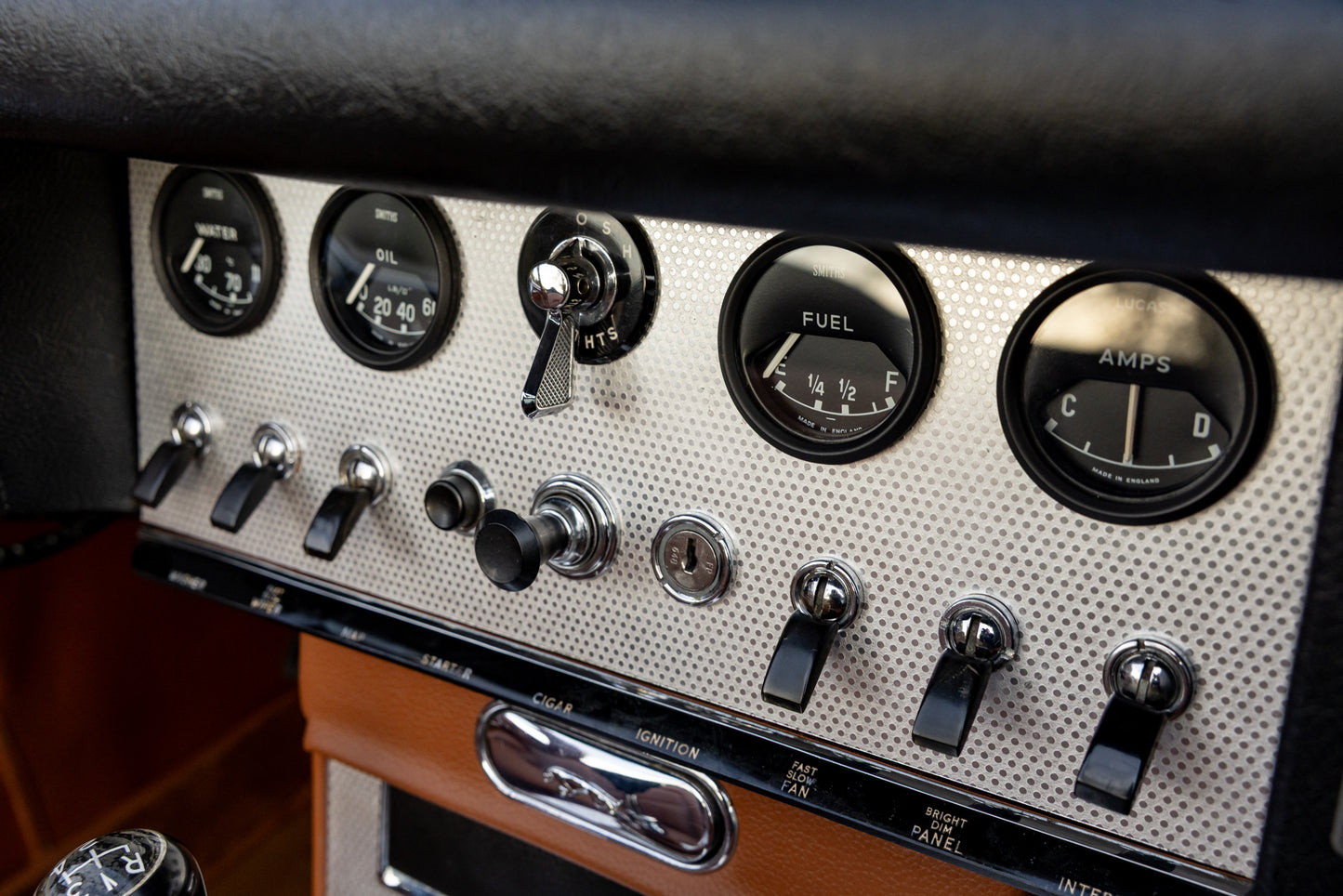 1962 Jaguar XKE Series 1 Roadster 5-Speed
