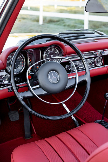 1969 Mercedes-Benz 280SL
