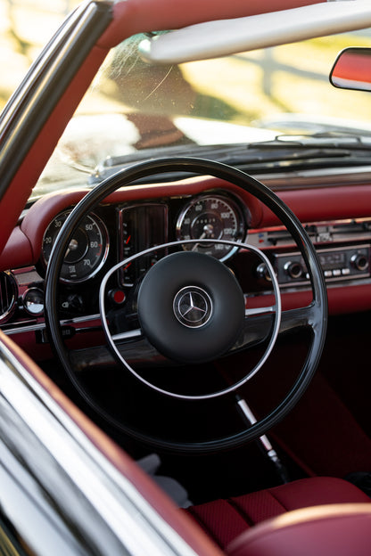 1969 Mercedes-Benz 280SL