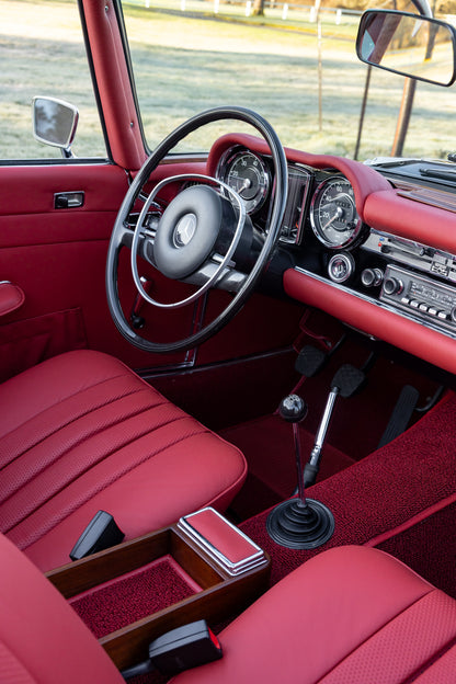 1969 Mercedes-Benz 280SL