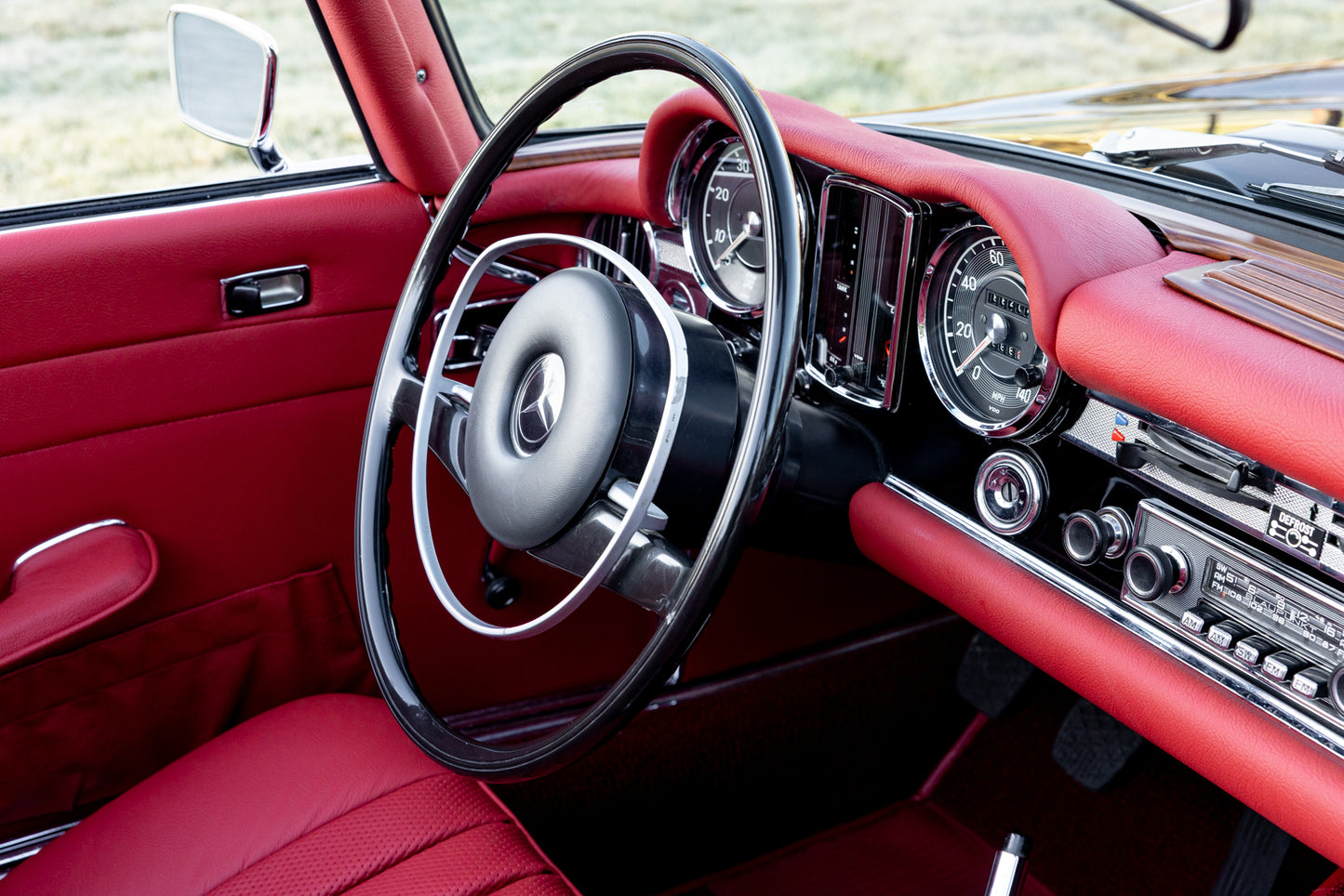1969 Mercedes-Benz 280SL