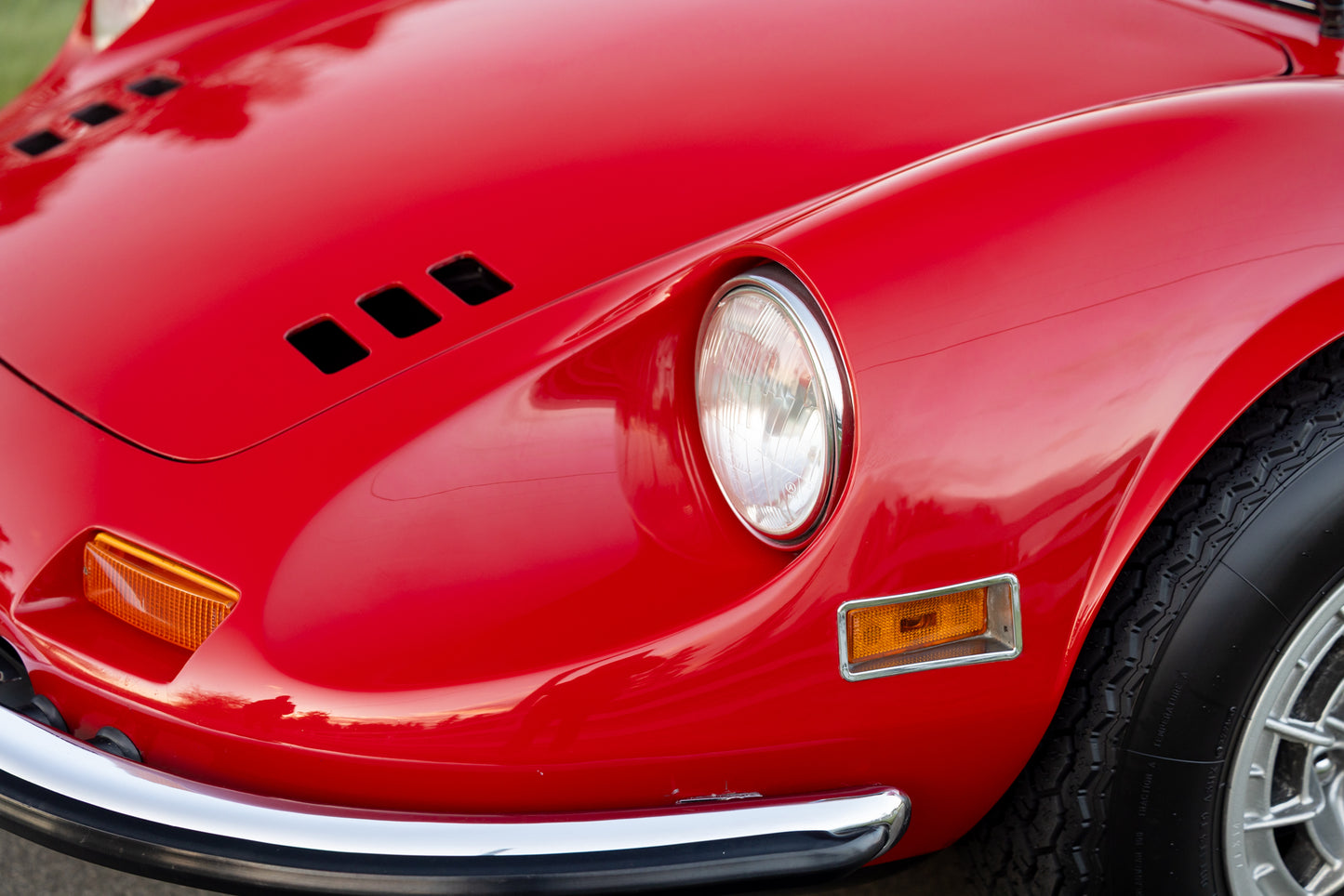 1974 Ferrari Dino 246 GTS Chairs & Flares