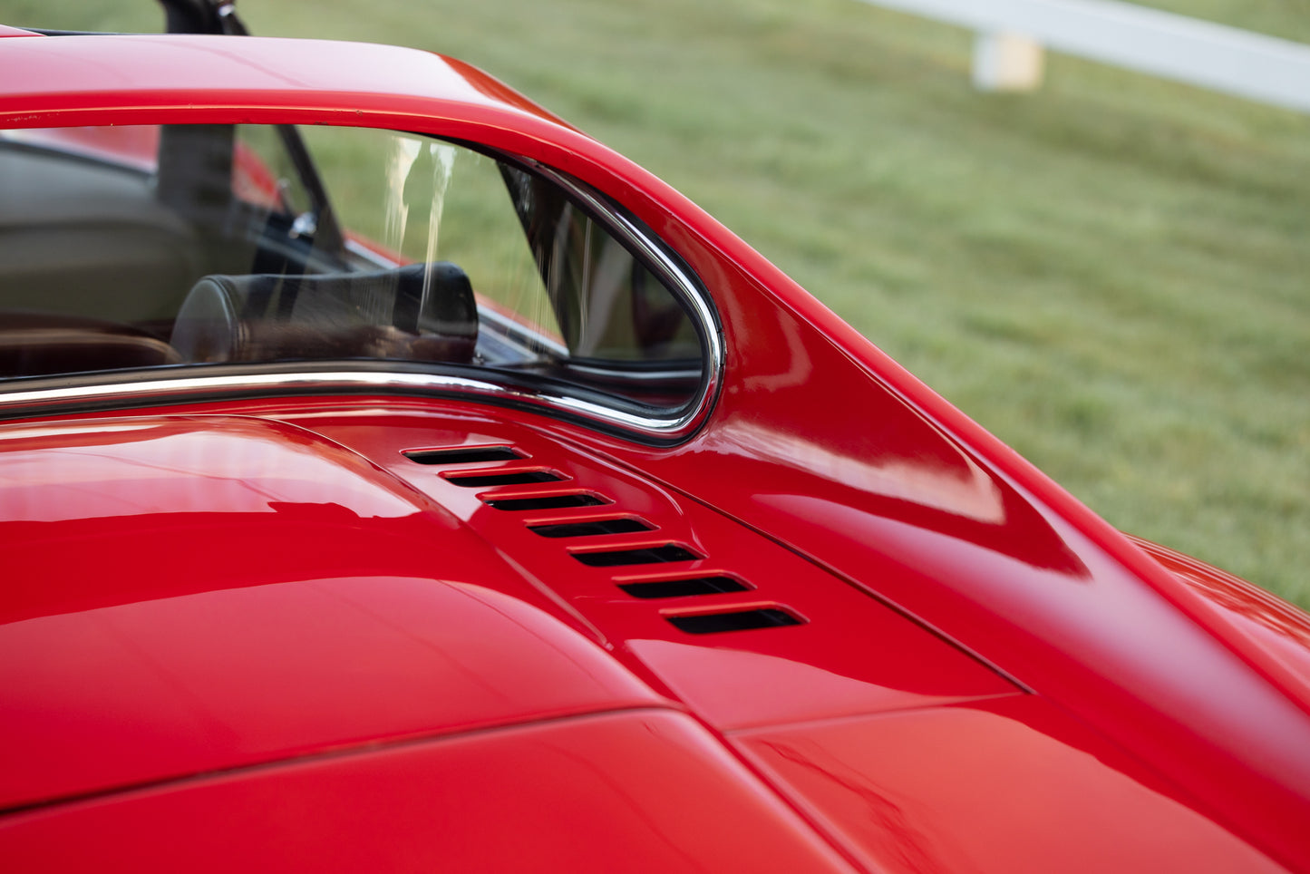 1974 Ferrari Dino 246 GTS Chairs & Flares