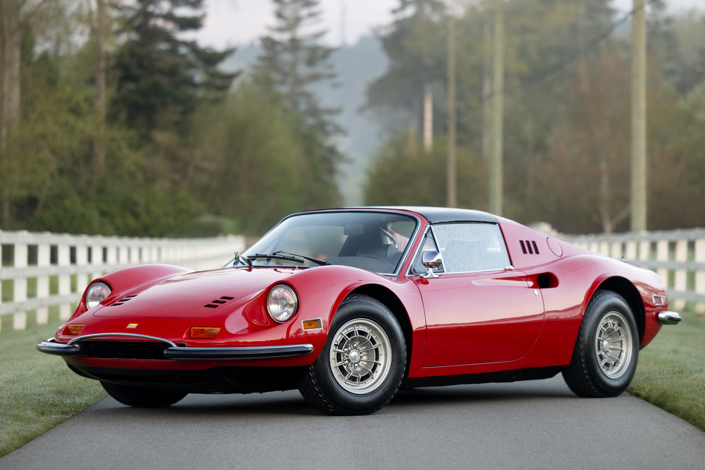 1974 Ferrari Dino 246 GTS Chairs & Flares