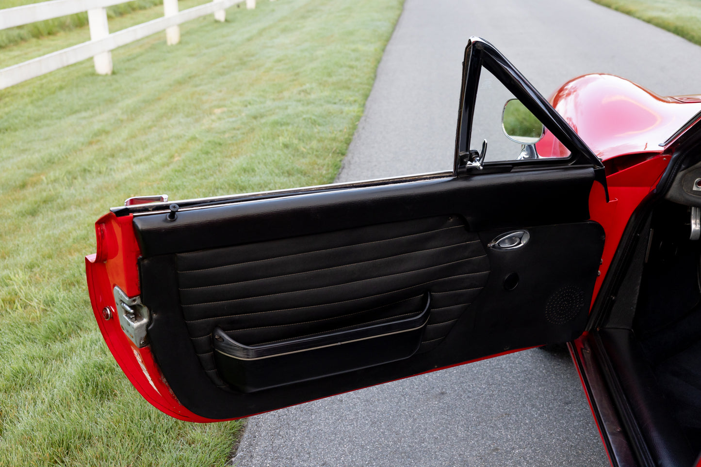 1974 Ferrari Dino 246 GTS Chairs & Flares