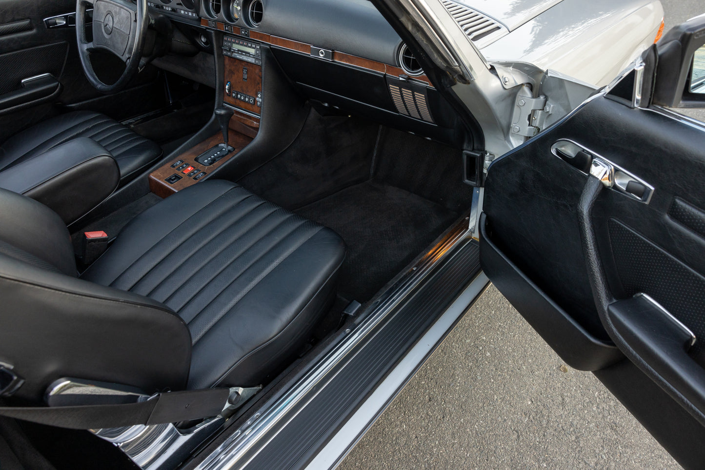 1988 Mercedes-Benz 560 SL