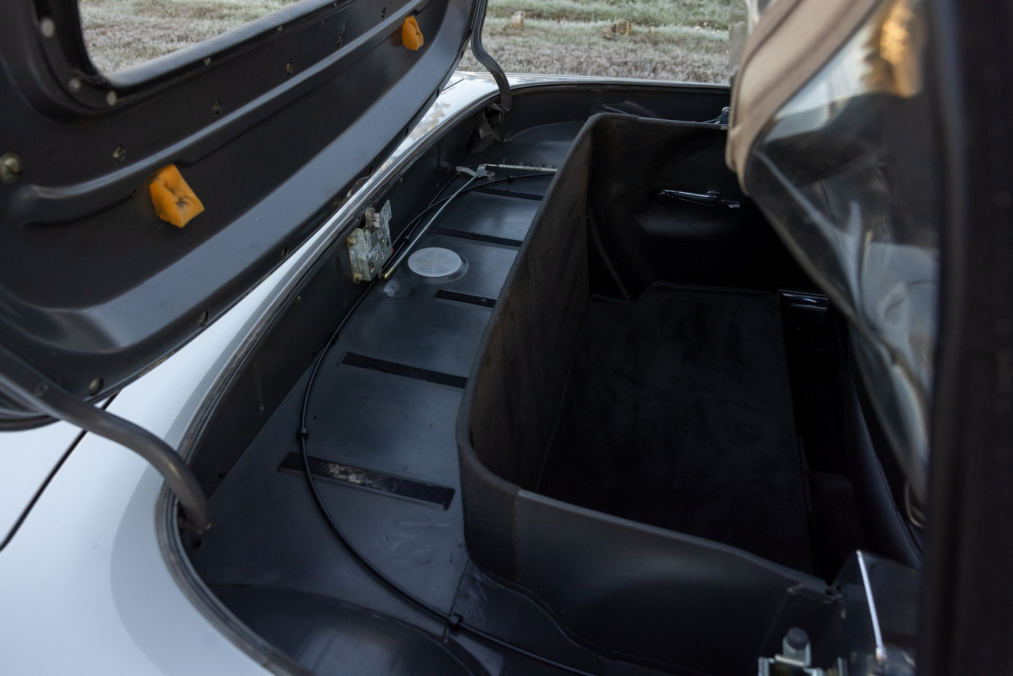 1988 Mercedes-Benz 560 SL