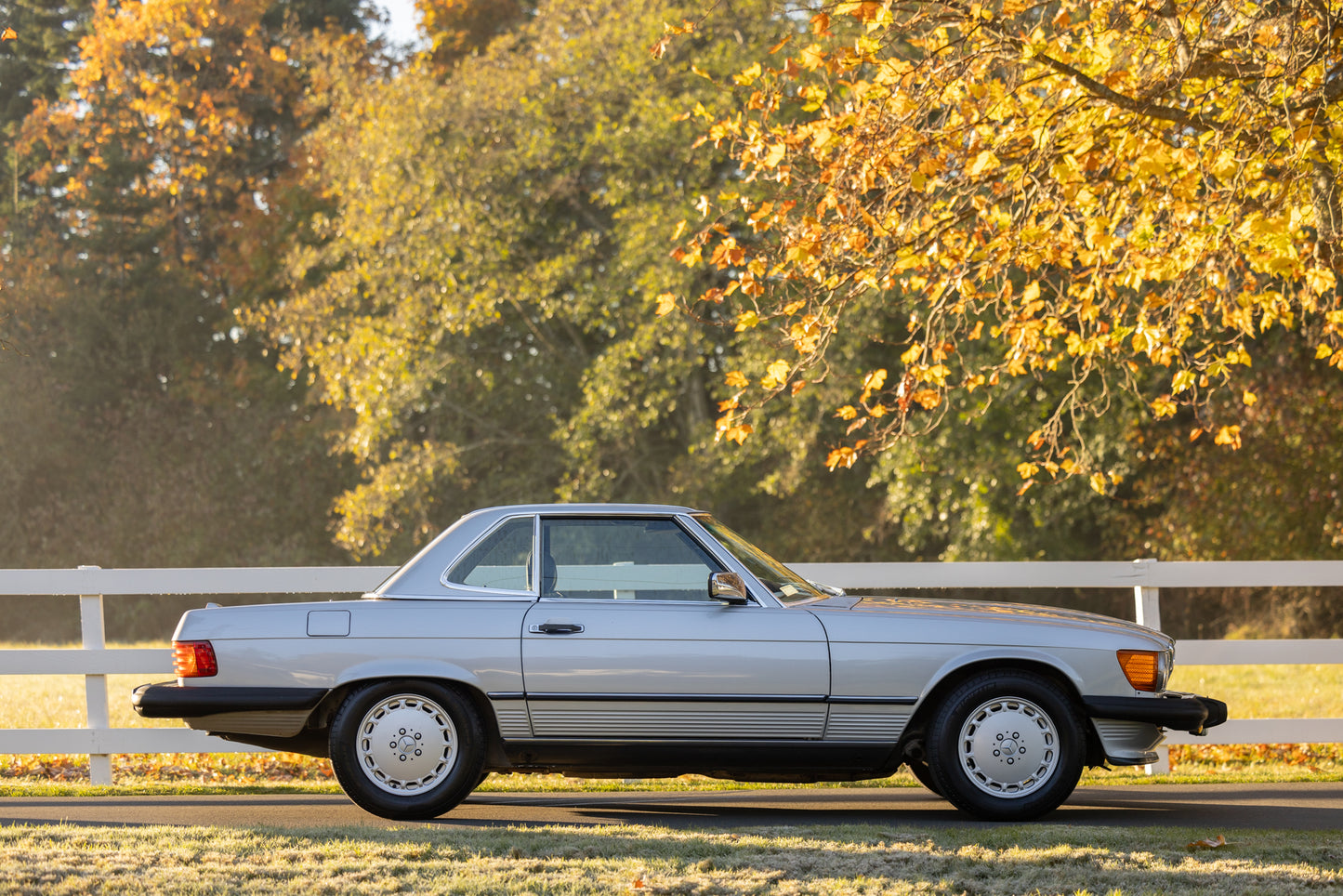 1988 Mercedes-Benz 560 SL