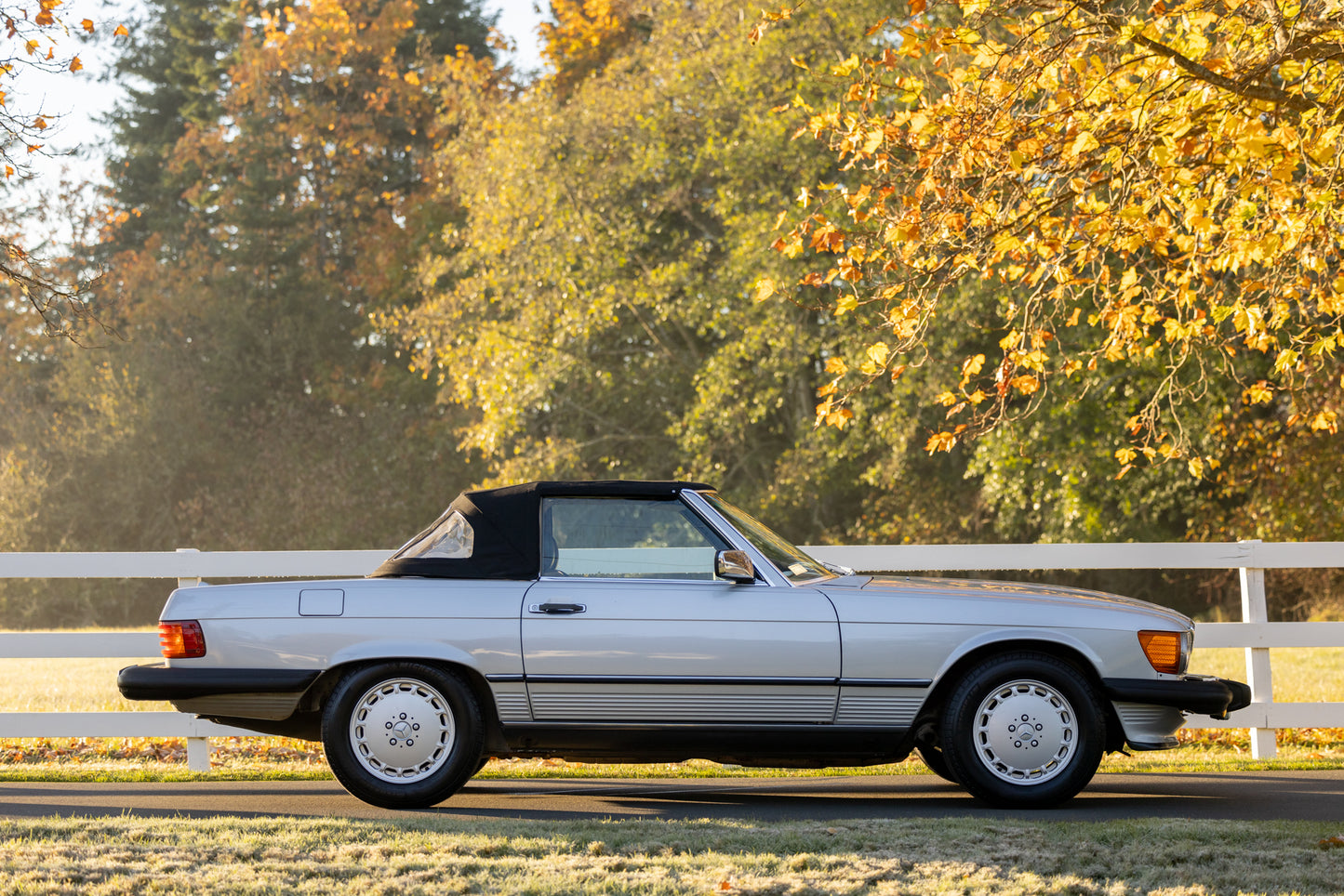 1988 Mercedes-Benz 560 SL