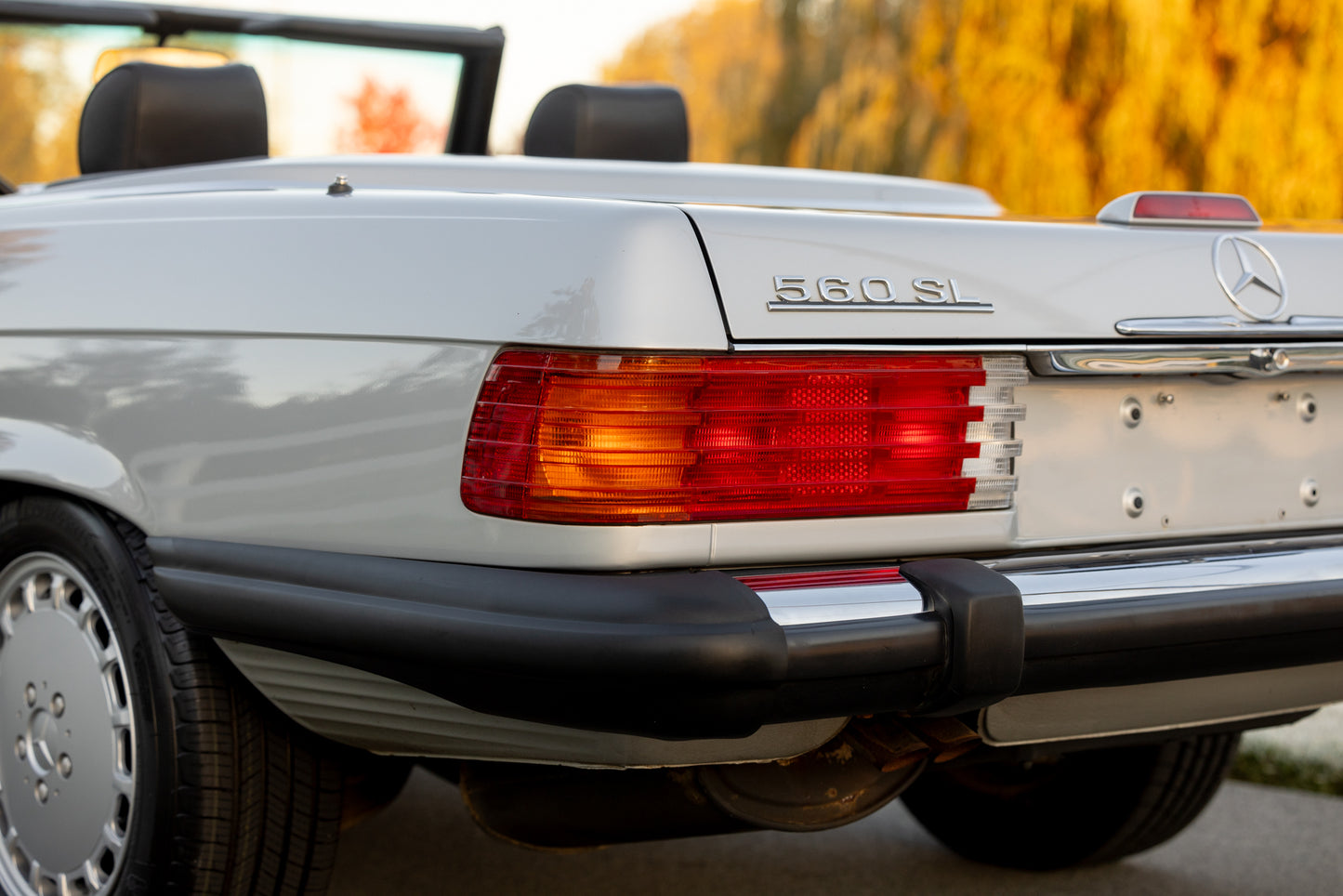 1988 Mercedes-Benz 560 SL