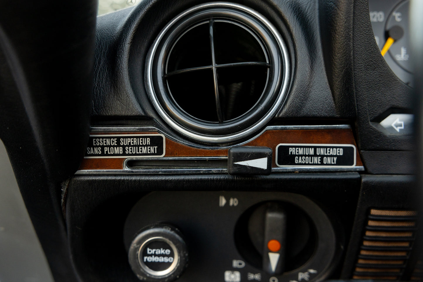 1988 Mercedes-Benz 560 SL