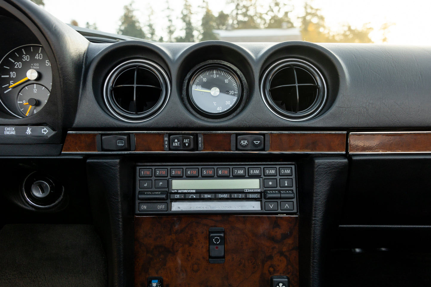 1988 Mercedes-Benz 560 SL