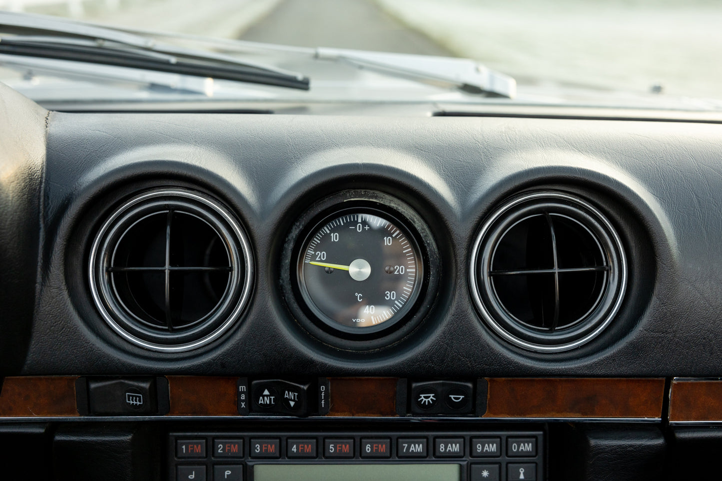 1988 Mercedes-Benz 560 SL