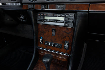 1988 Mercedes-Benz 560 SL