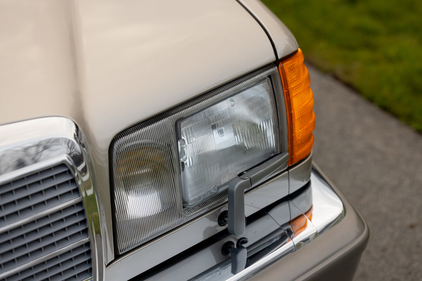 1988 Mercedes 560 SEL