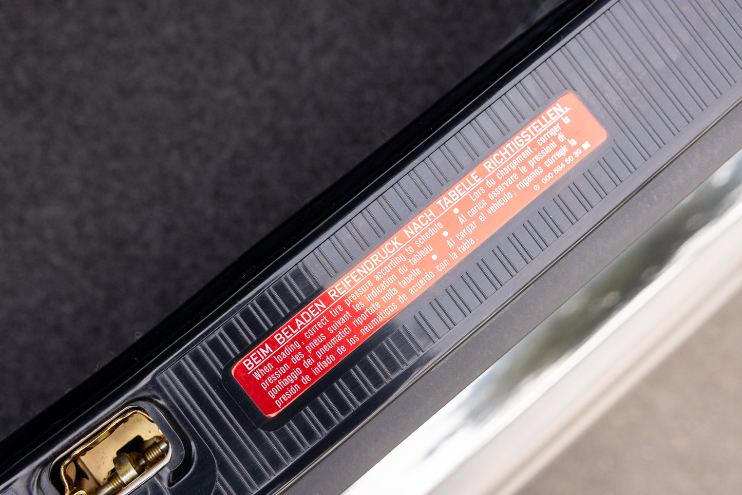 1988 Mercedes 560 SEL