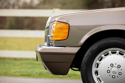 1989 Mercedes-Benz 560 SEL