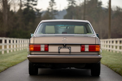 1989 Mercedes-Benz 560 SEL
